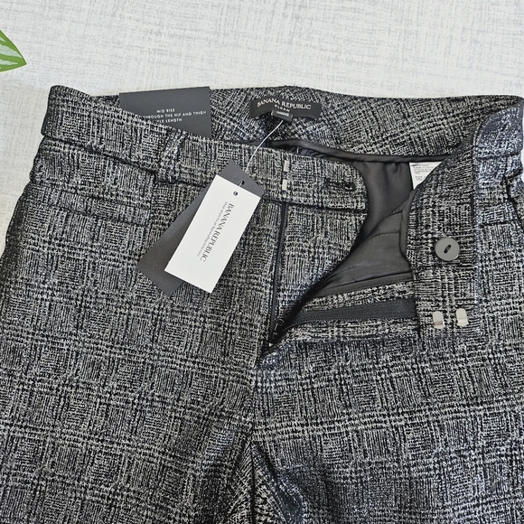 🆕️Banana Republic Modern Sloan Skinny-Fit Gray Metallic Plaid Pant SZ 2 - Picture 3 of 12